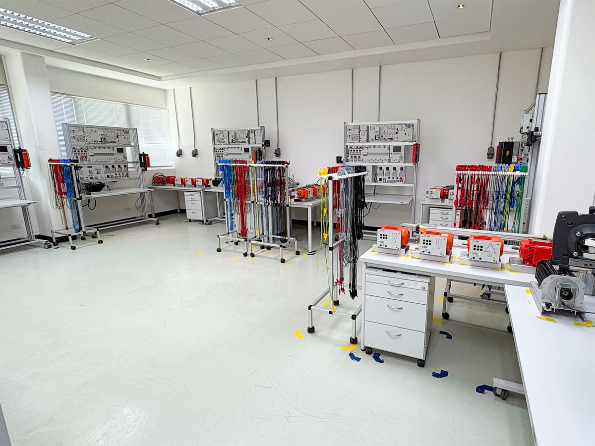 Laboratorio Laboratorio Drives y Motores